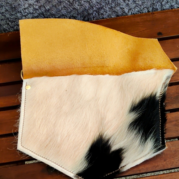 Leather clutch - Picture 3 of 3